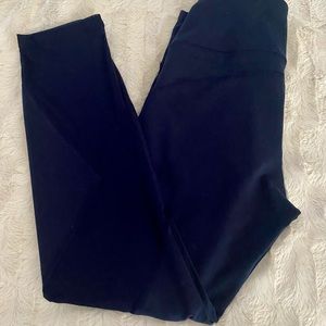 Old Navy - High-Waisted PowerSoft Mesh-Paneled 7/8-Length Compression Leggings